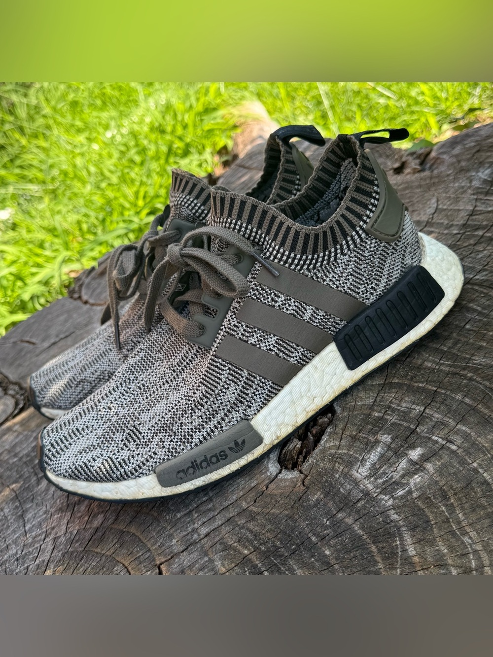 adidas NMD R1 Cargo Camo men’s shoes size 9